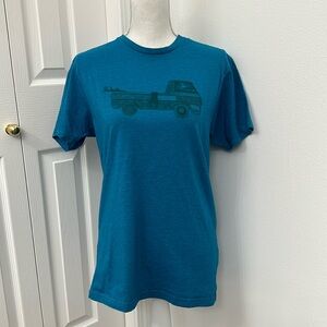 Men’s medium Patagonia Tshirt Great condition